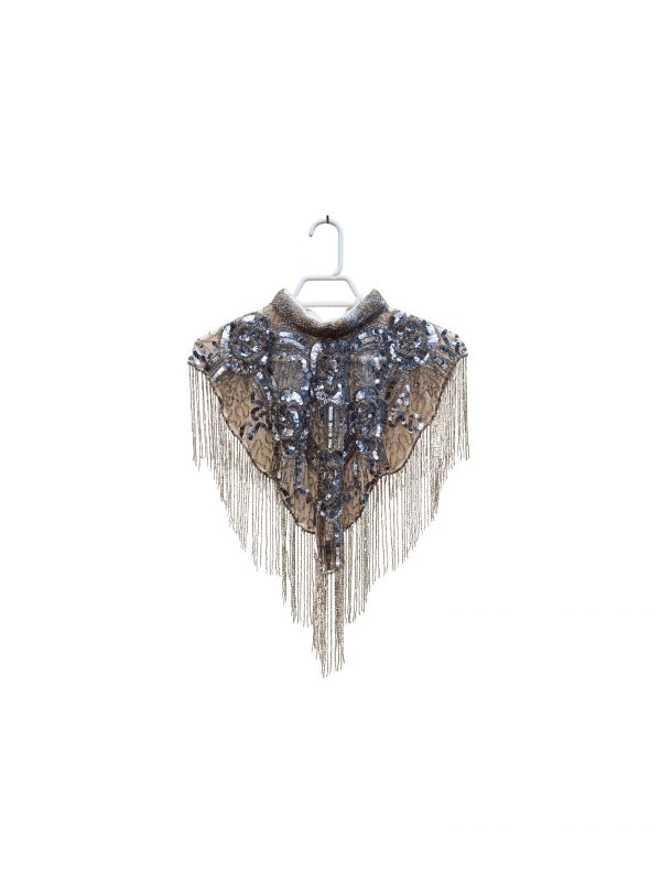 Poncho grande de pedreria  plata